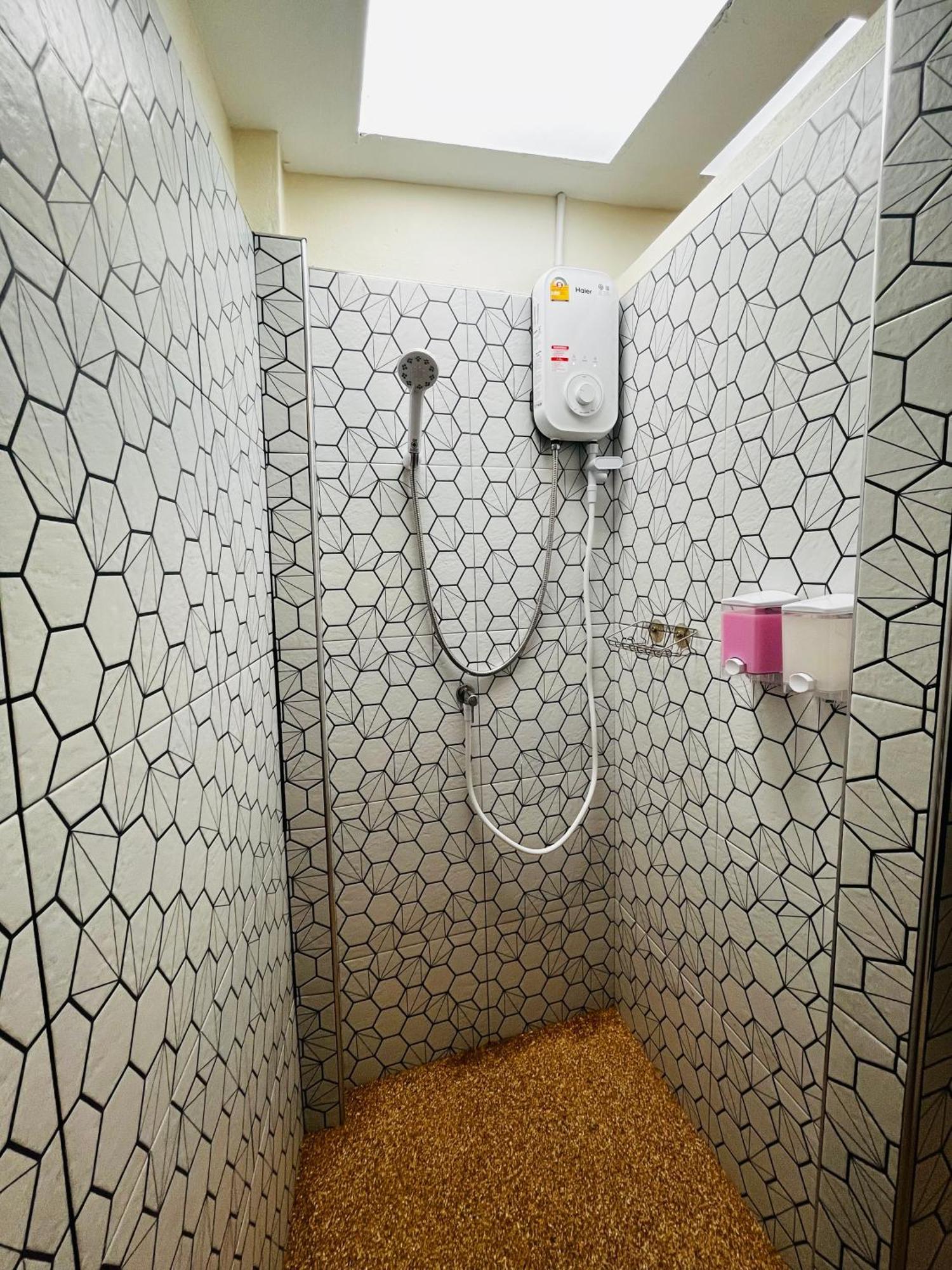הוסטל צ'יאנג מאי Number 4 Old Town מראה חיצוני תמונה